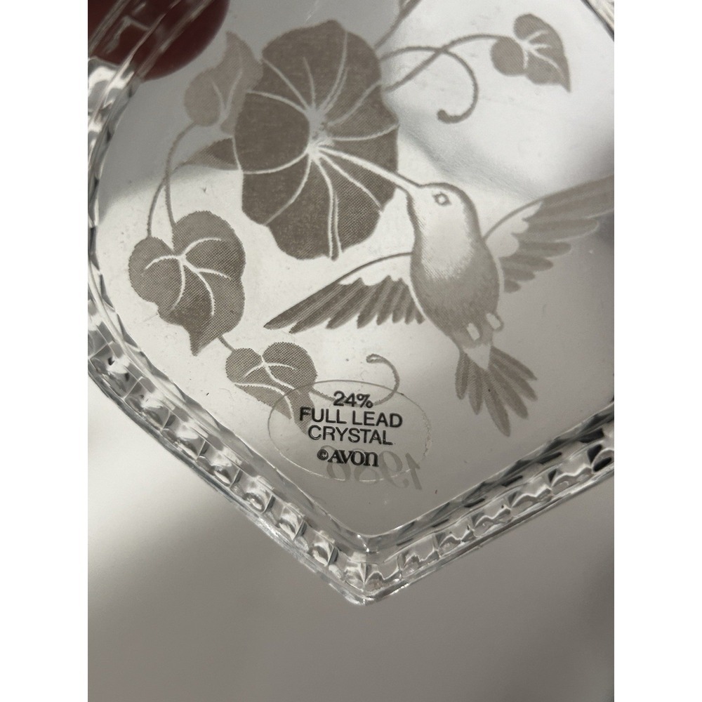 Avon Hummingbird Flower Etched Crystal Bird Ornament Dated 1986 3.5" in Box - Picture 2 of 5